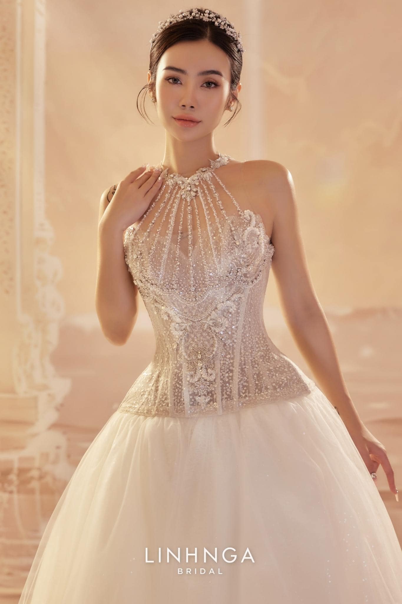Design by RenBop AK7802 Cover Linh Nga Bridal