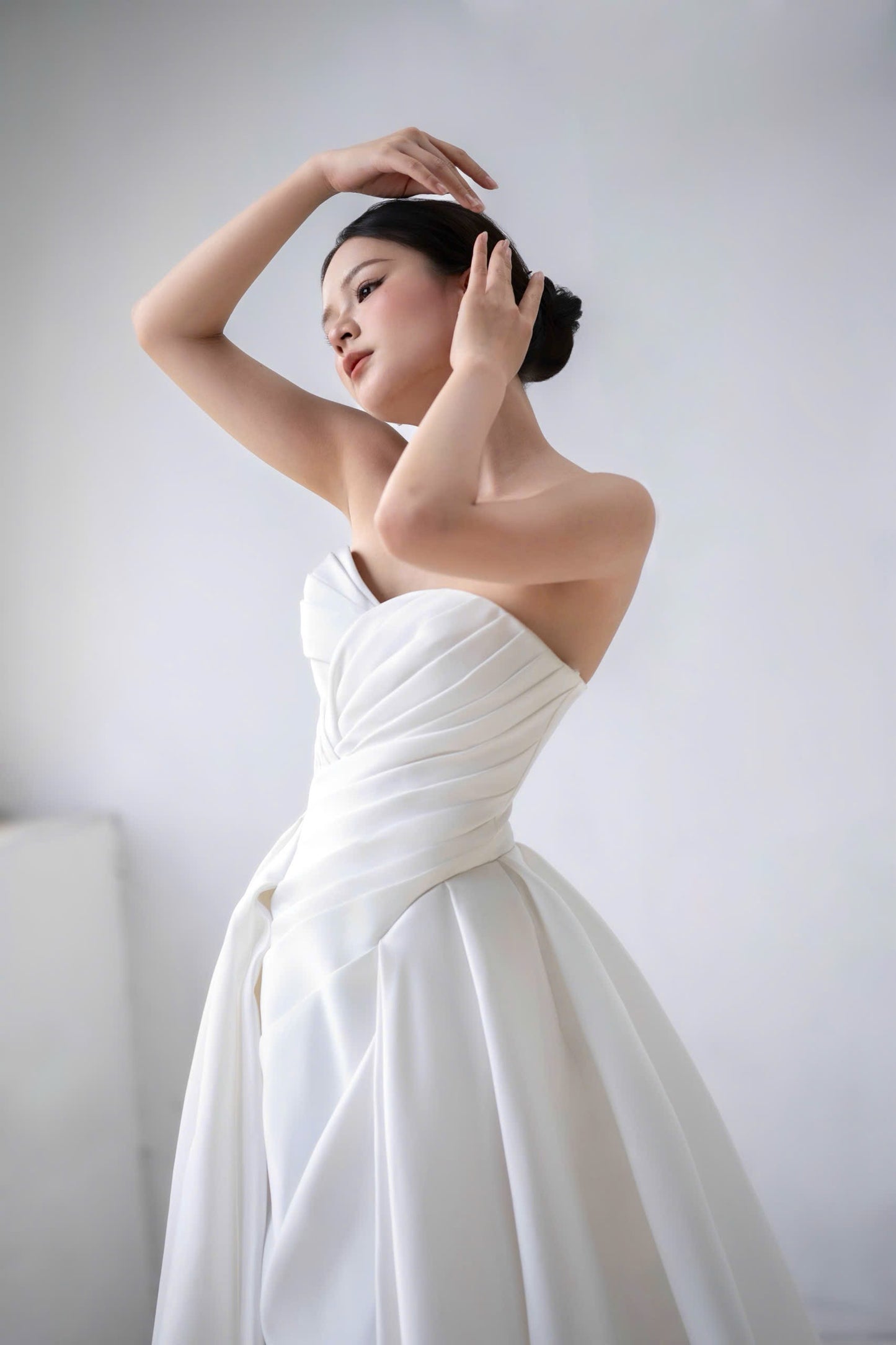 White Queen Look7 DN7818