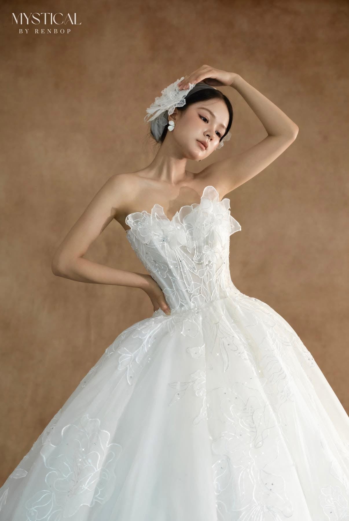 The Bridal Symphony Look 6 AK1234