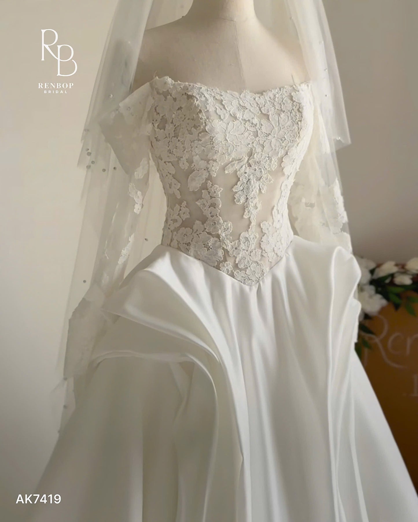 The Bridal Symphony Look 10 AK7419