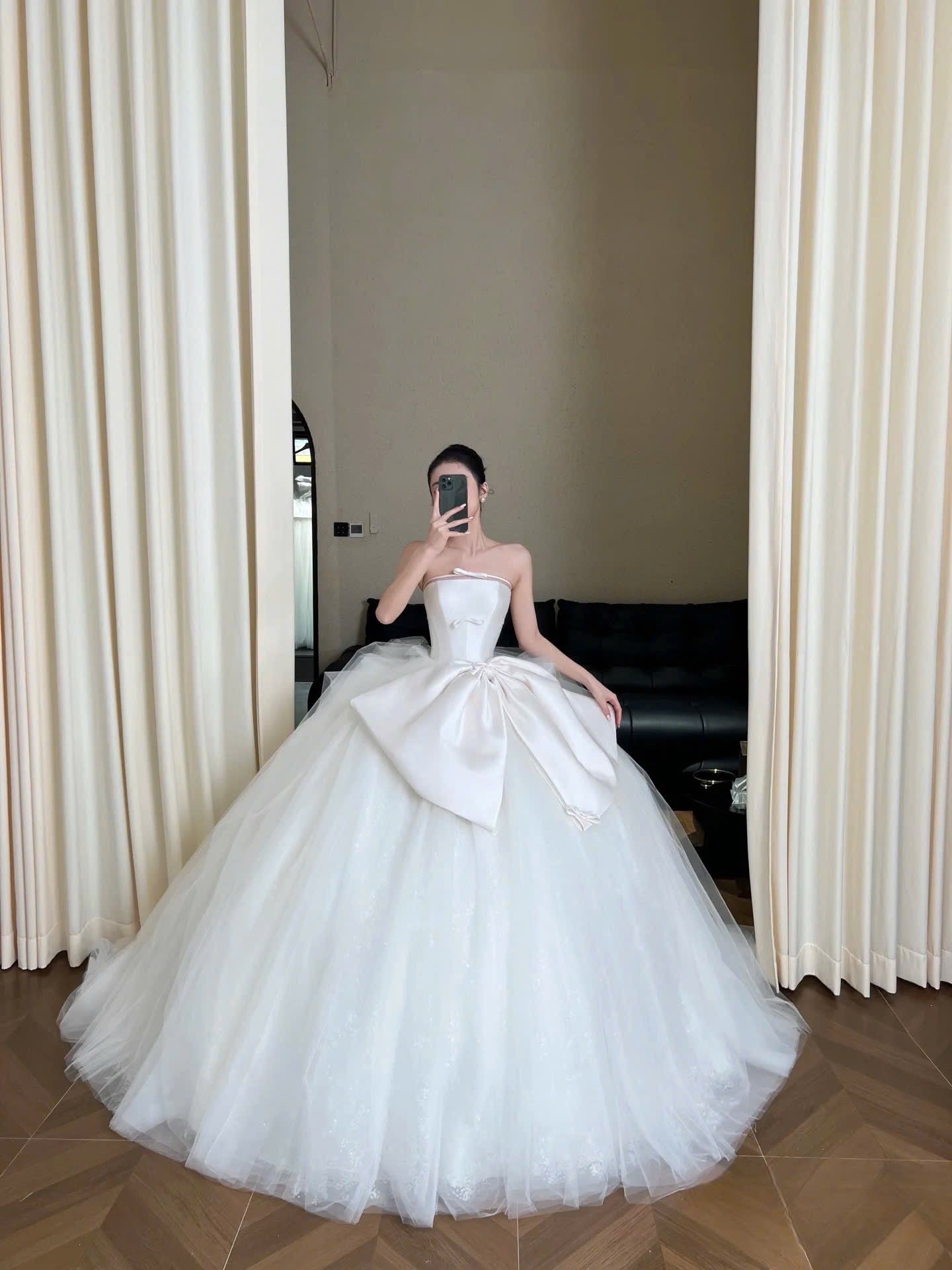 Design by RenBop AT8445