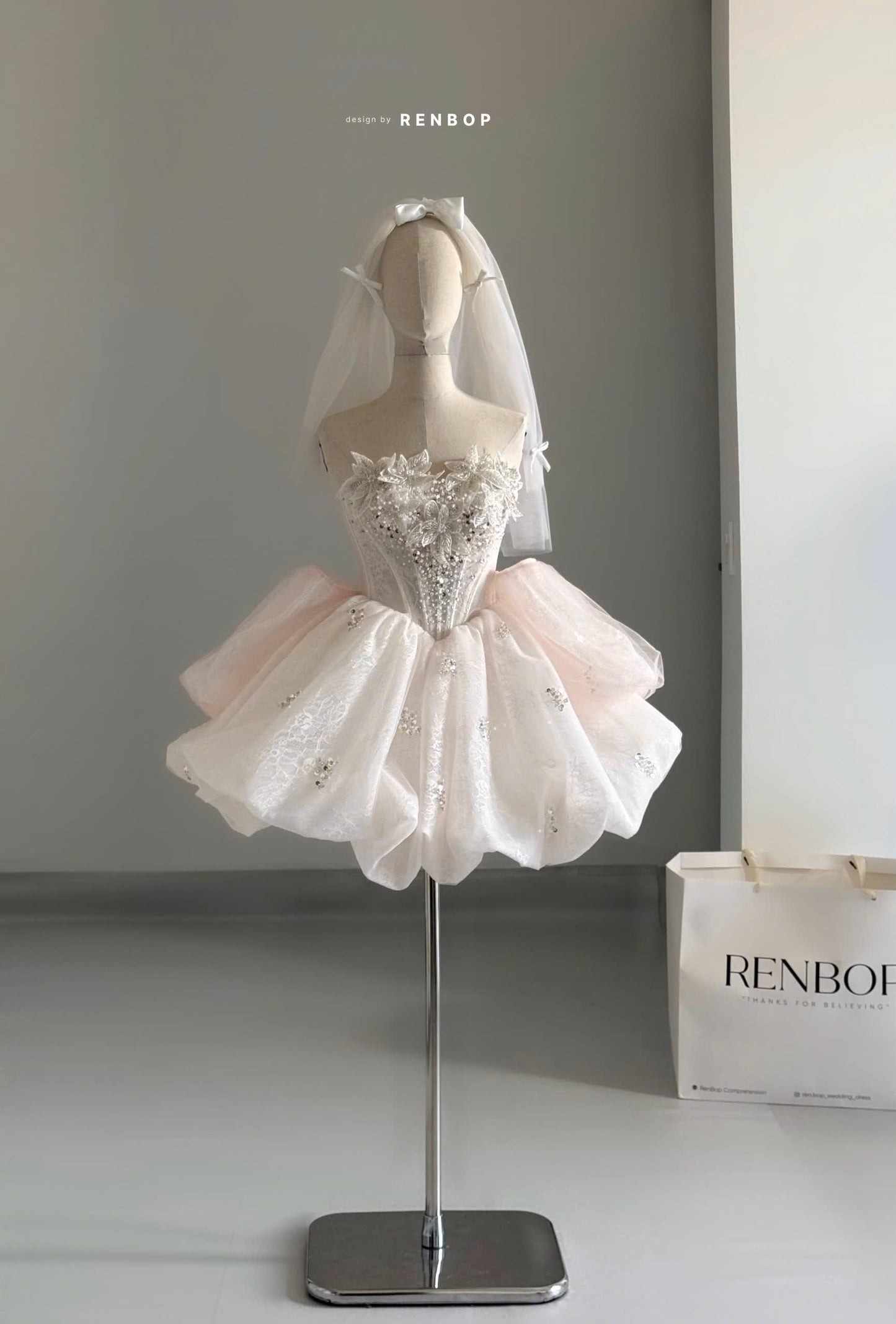 Design by RenBop QT2295