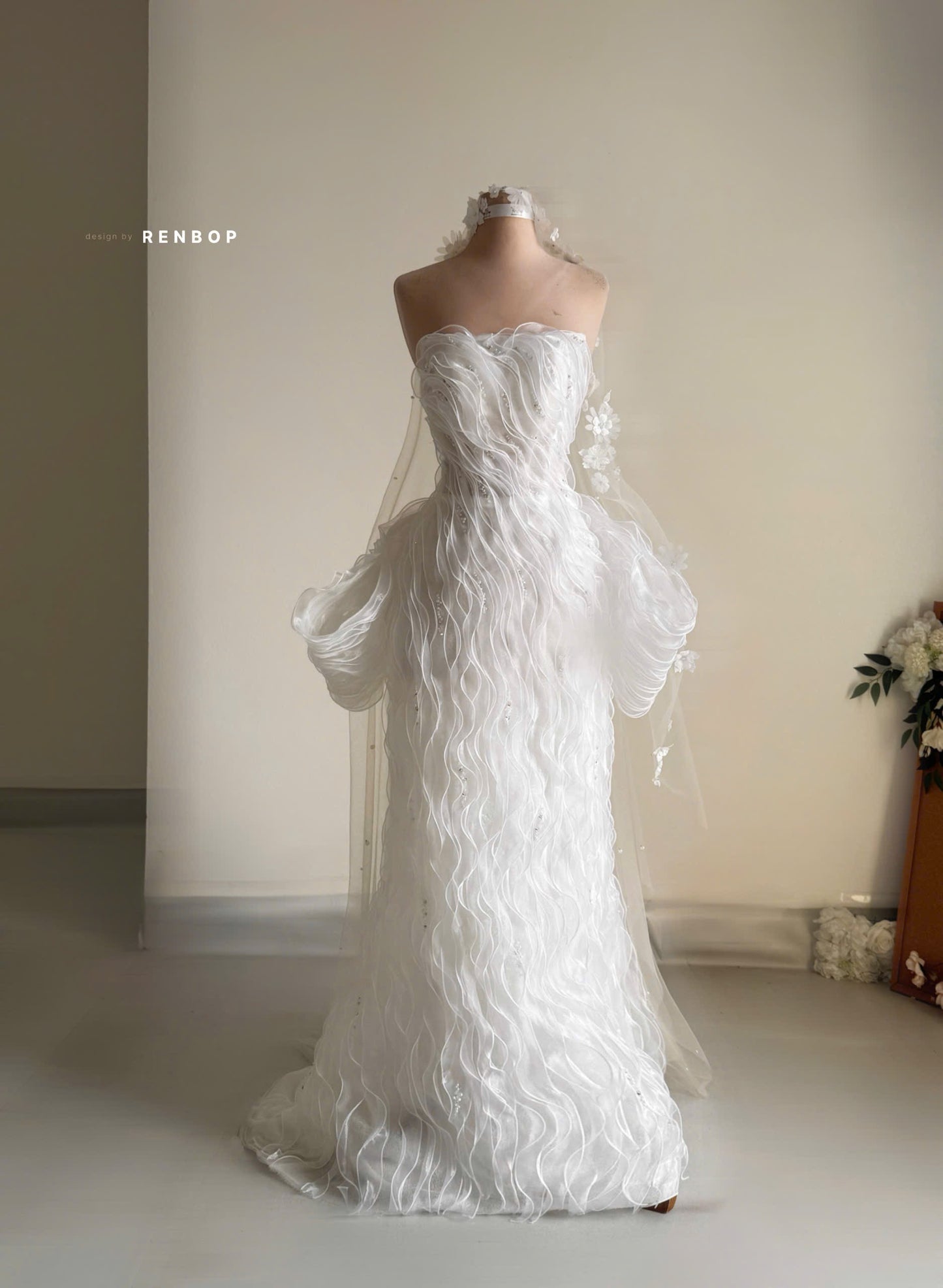 The Bridal Symphony Look 2 MC6518