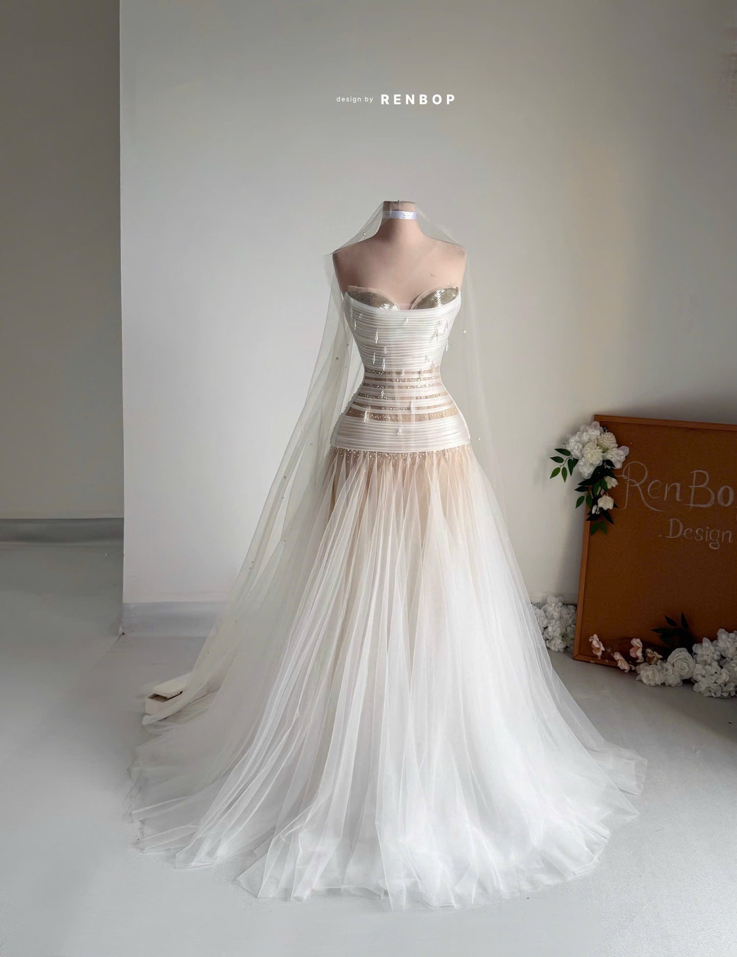 The Bridal Symphony Look 1 HH8533