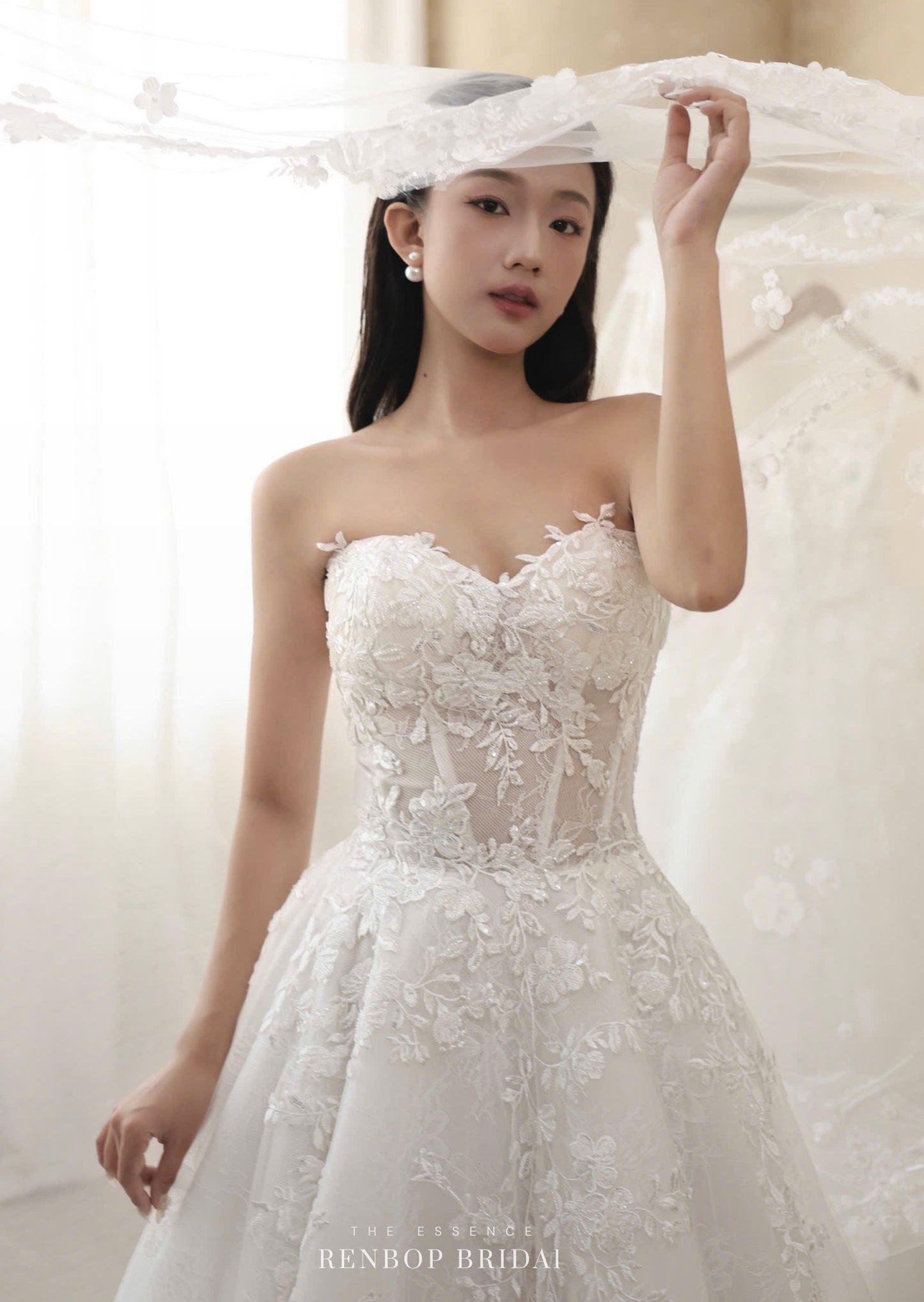 The Essence No.7 PM2350