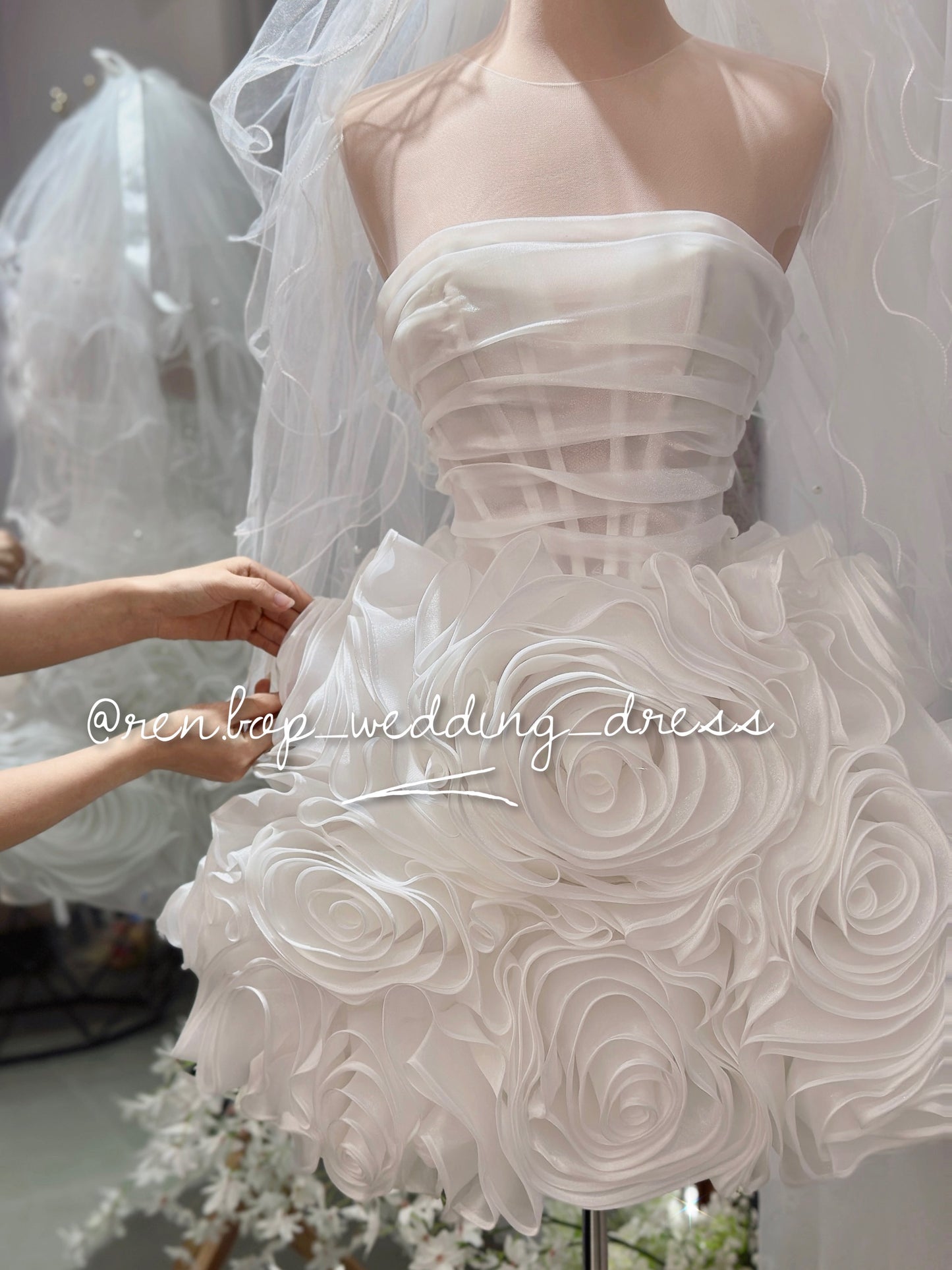 Design by RenBop VKHN9